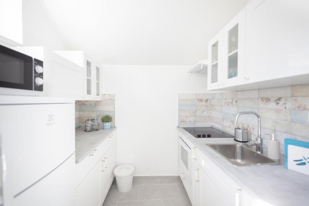 Topart Apartman I Балатонфенивес Екстериор снимка