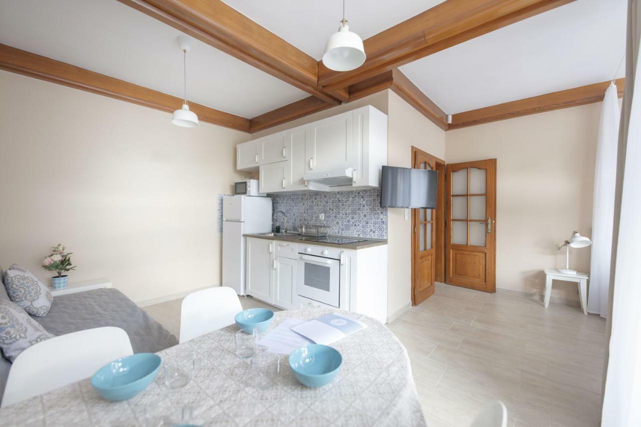 Topart Apartman I Балатонфенивес Екстериор снимка