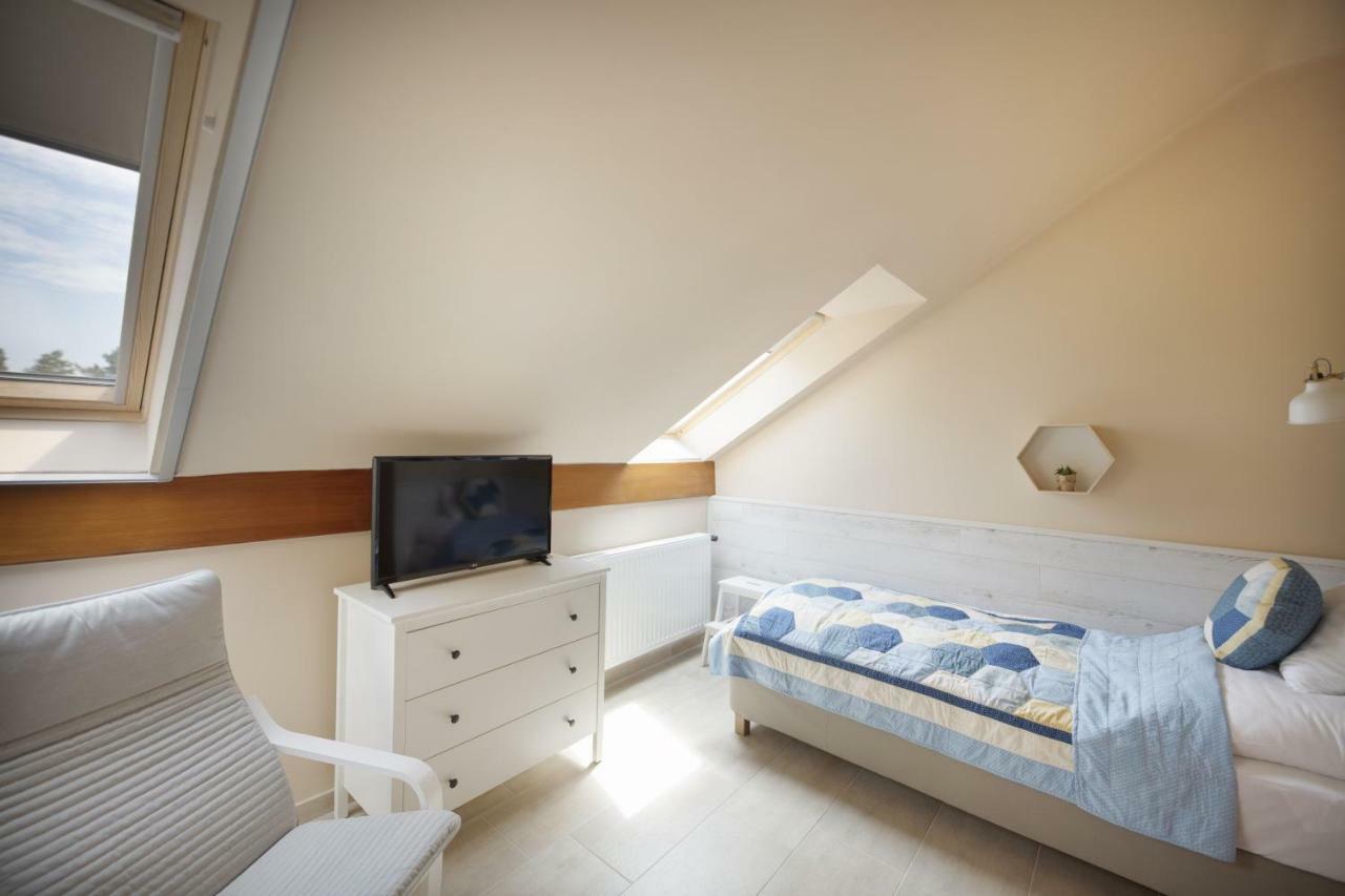 Topart Apartman I Балатонфенивес Екстериор снимка